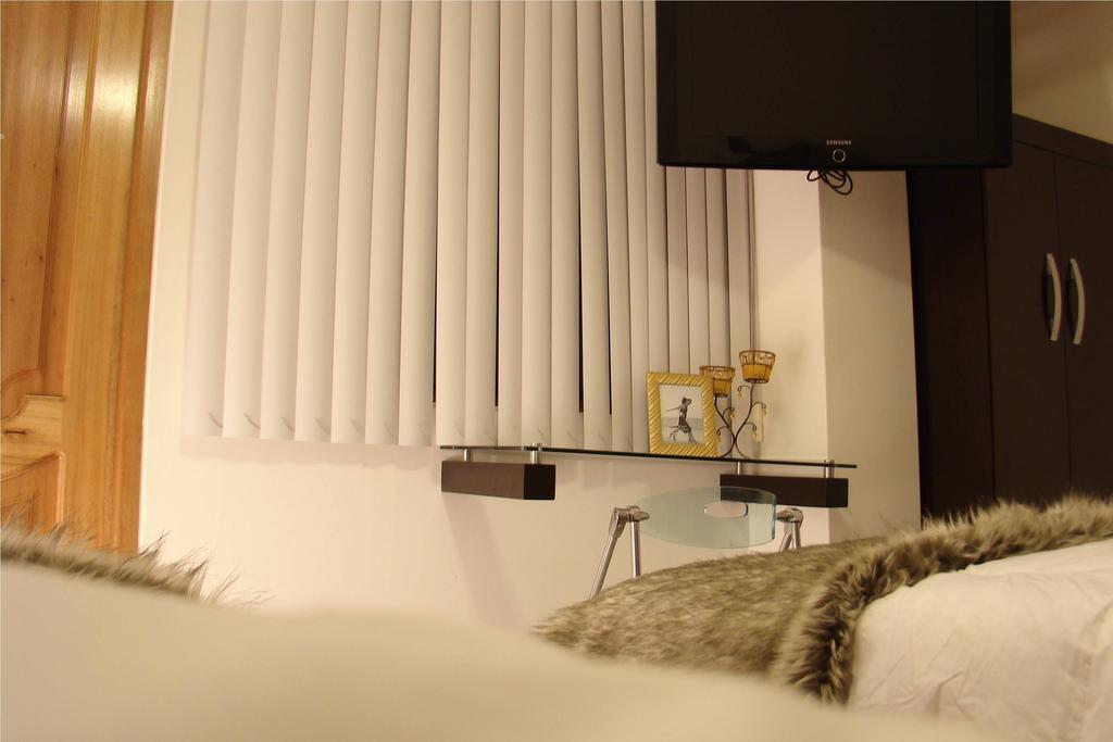 Hostal Media Luna Trujillo Luaran gambar