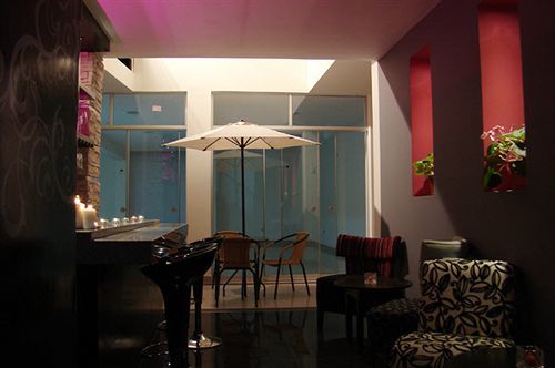 Hostal Media Luna Trujillo Luaran gambar