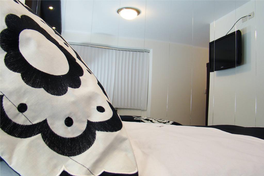 Hostal Media Luna Trujillo Luaran gambar
